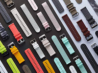 Suunto SS050223000 Original Watch Strap for All Suunto Spartan Sport WRH and Suunto 9 Watches, Silicone, Length: 22.3 cm, Width: 24 mm, Includes Pins for Attaching the Strap, Beige/Silver